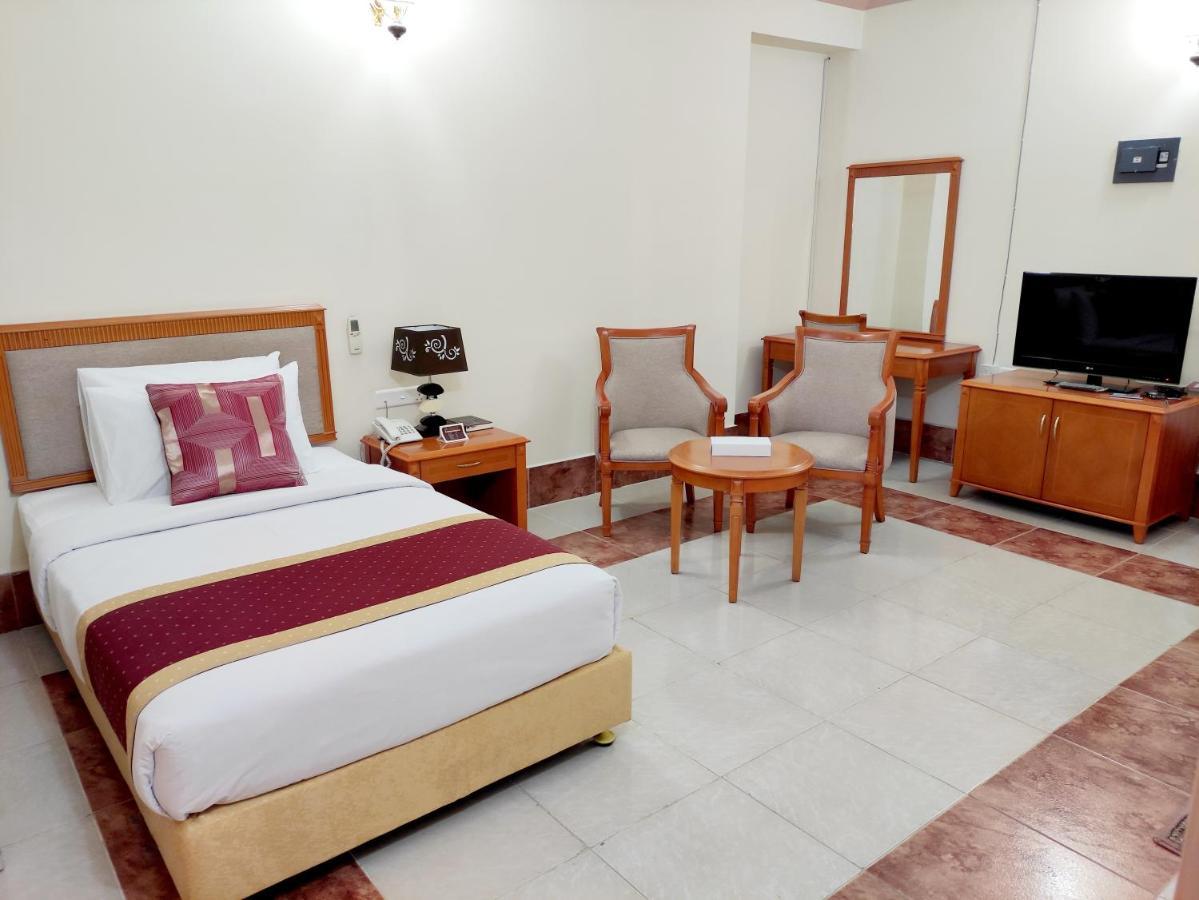 Al Rayan Hotel Ajman Luaran gambar